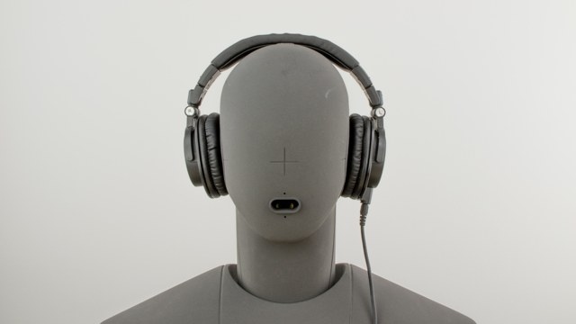 Choosing Headphones: How Over-Ear, On-Ear, Earbud, and In-Ear Designs Compare